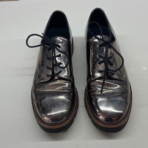 Stuart Weitzman Silver Metallic Loafers